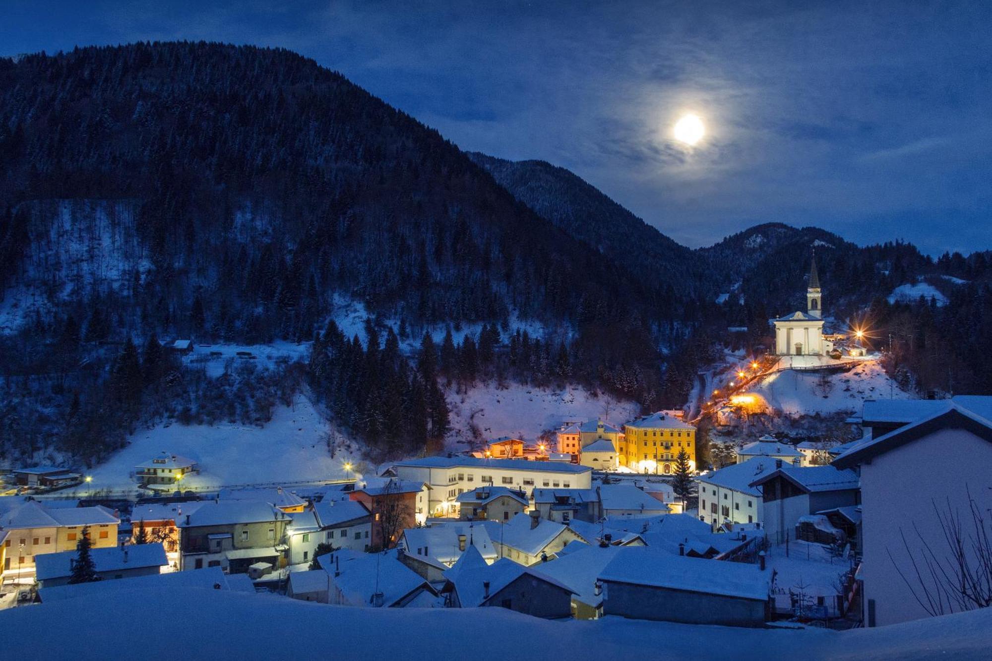 Albergo Diffuso Paularo 外观 照片